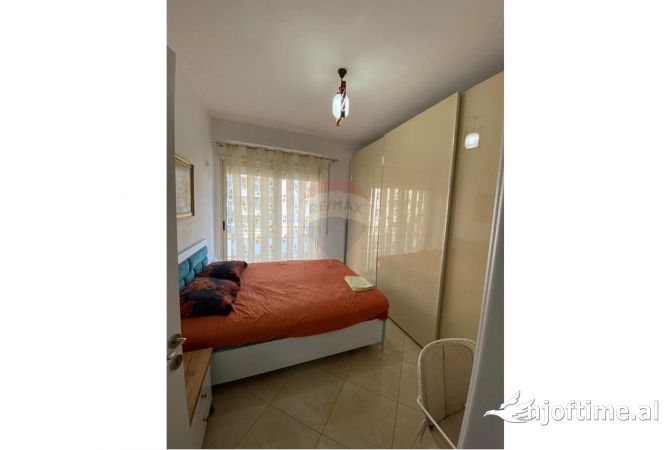 Shtepi me qera 1+1 ne Tirane - 450 Euro
