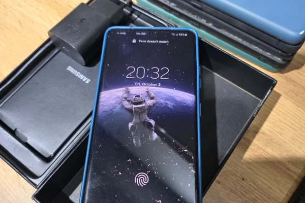 Computer ed elettronica a Durazzo - 20,000 Leke