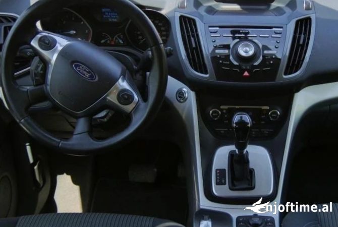 Auto in Vendita  a Tirana - 6,500 Euro