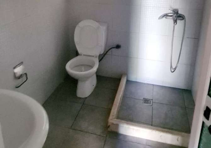 Shtepi me qera 1+1 ne Tirane - 25,000 Leke
