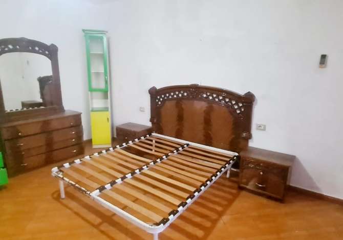 Shtepi me qera 1+1 ne Tirane - 25,000 Leke