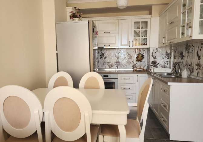 Shtepi me qera 1+1 ne Tirane - 300 Euro