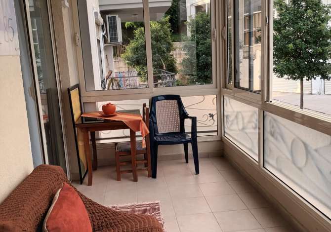 Shtepi me qera 1+1 ne Tirane - 40,000 Leke