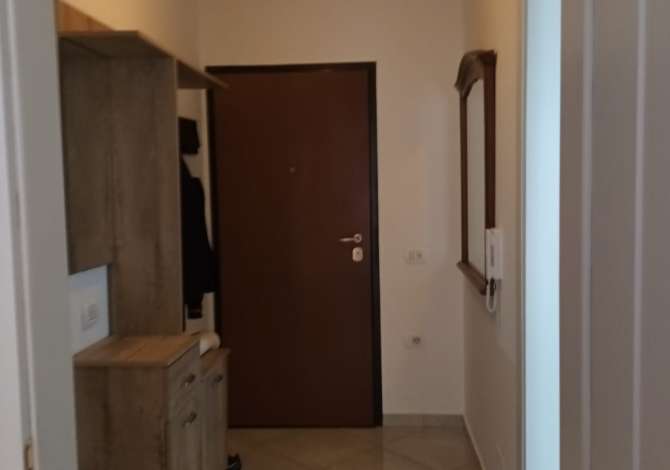 Shtepi me qera Apartament ne Tirane, 1+1, Mobilimi E mobiluar, Pagesa 40,000  Leke.