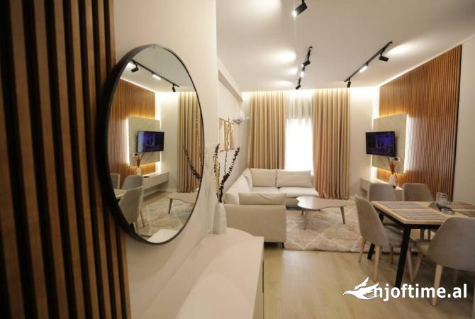 Shtepi me qera 2+1 ne Tirane - 65,000 Leke