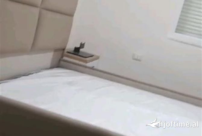 Shtepi me qera 1+1 ne Tirane - 300 Euro
