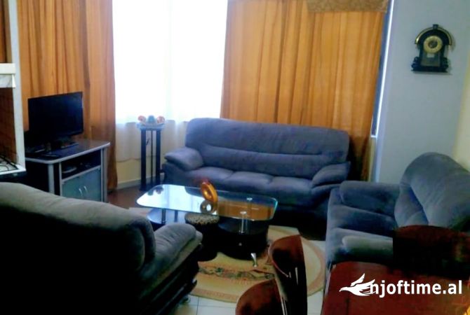 Shtepi me qera 1+1 ne Tirane - 35,000 Leke