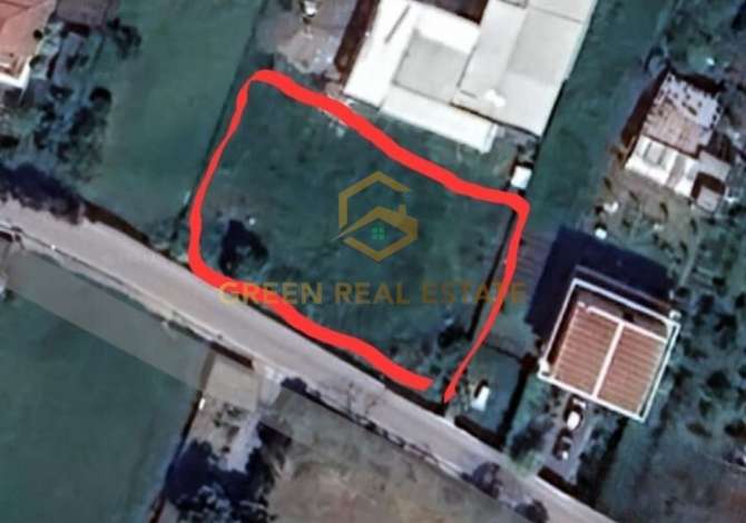 Truall ose Toke ne Tirane - 120,000 Euro