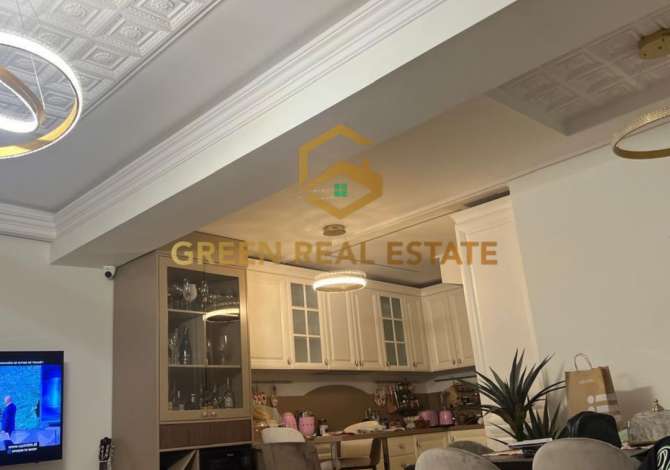 Shtepi ne shitje 4+1 ne Tirane - 365,000 Euro