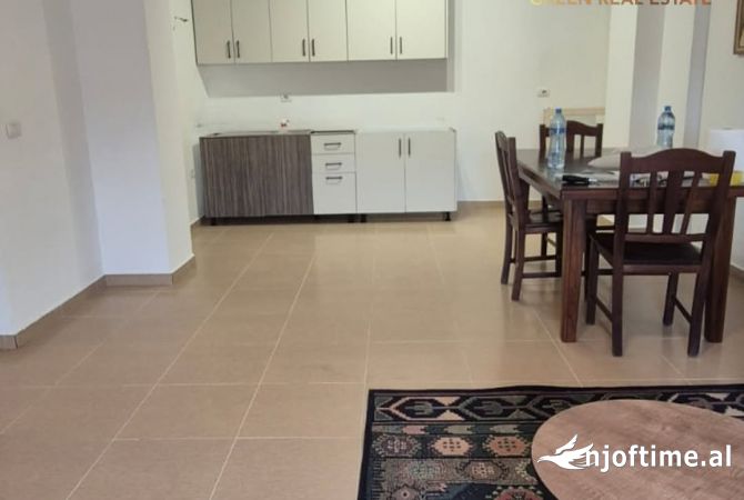 Shtepi me qera 2+1 ne Tirane - 500 Euro