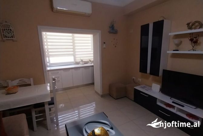 Shtepi ne shitje 1+1 ne Tirane - 110,000 Euro