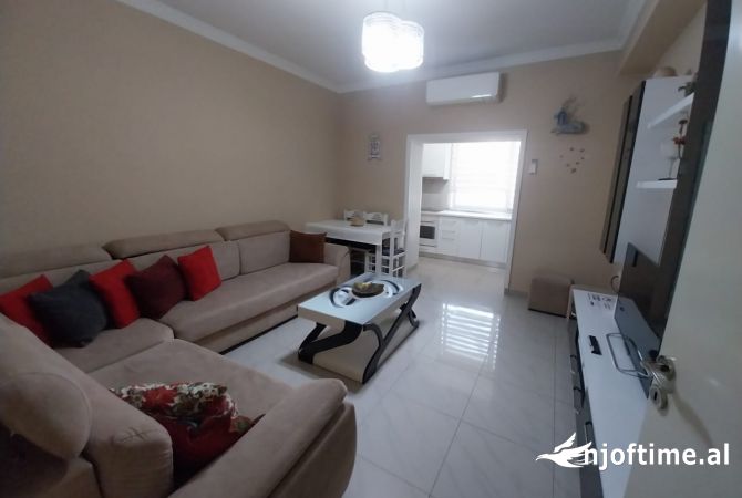Shtepi ne shitje 1+1 ne Tirane - 110,000 Euro
