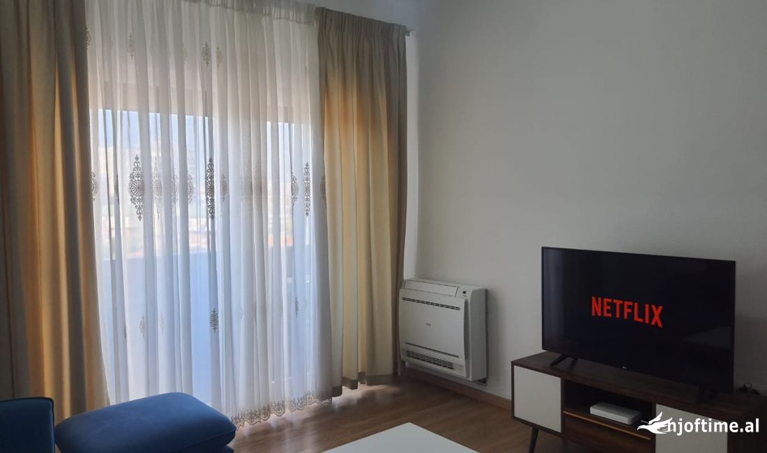 Shtepi me qera Apartament ne Tirane, 2+1, Mobilimi E mobiluar, Pagesa 750  Euro.