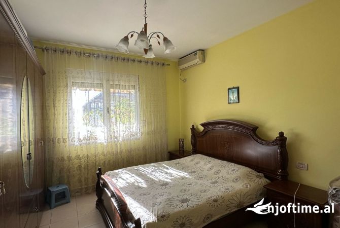 Shtepi ne shitje 3+1 ne Tirane - 185,000 Euro