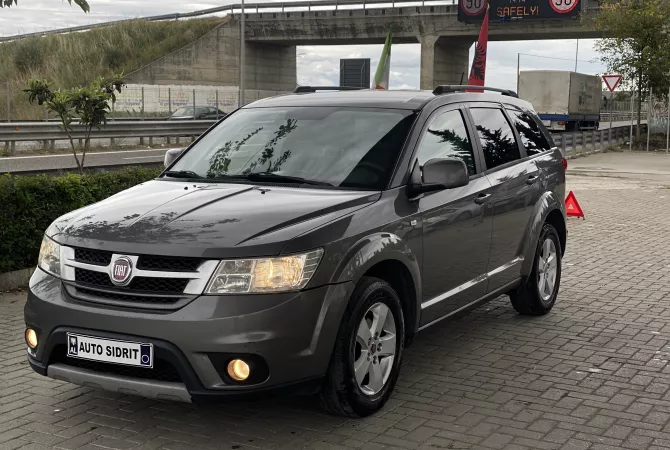 Makina ne shitje ne Kavaje - 7,900 Euro
