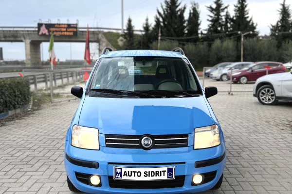Makina ne shitje  ne Kavaje - 3,500 Euro