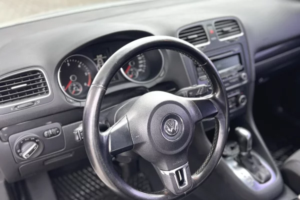 Cars for sale in Kavaja, Volkswagen, 2012 Diesel,Kambio Automatik Payment 6,500  Euro.