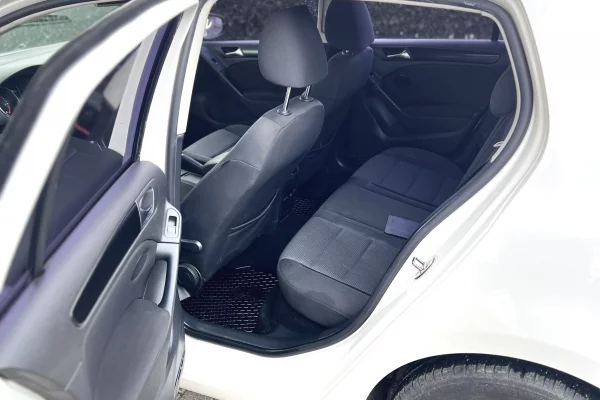 Cars for sale in Kavaja, Volkswagen, 2012 Diesel,Kambio Automatik Payment 6,500  Euro.