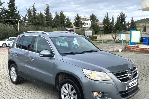 Makina ne shitje ne Kavaje - 6,500 Euro