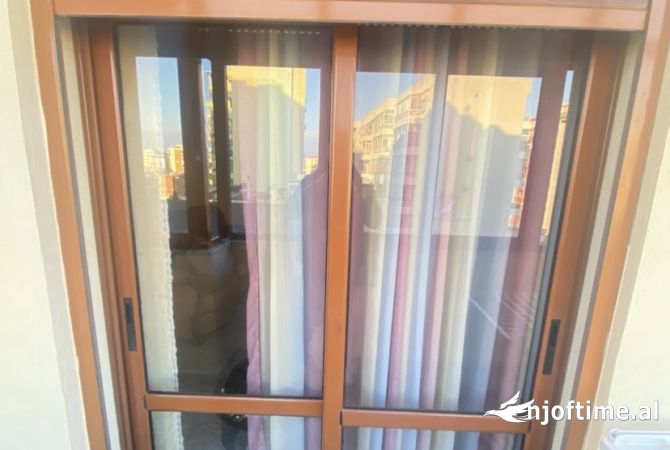 Mobilje dhe Elektroshtepiake  ne Durres - 250 Euro