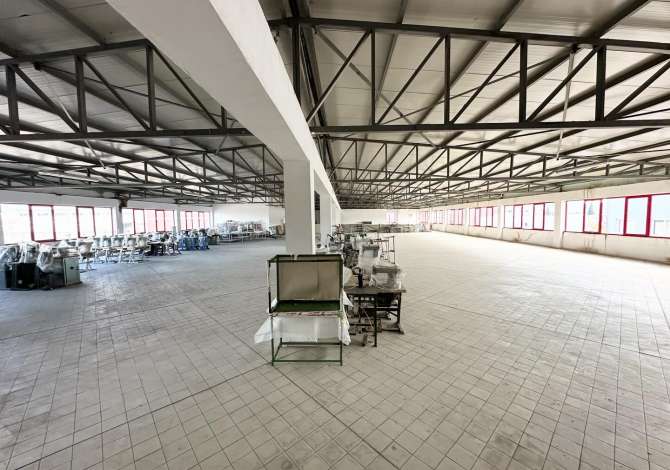 Ambient biznesi me qera 4+1 ne Tirane - 1,900 Euro