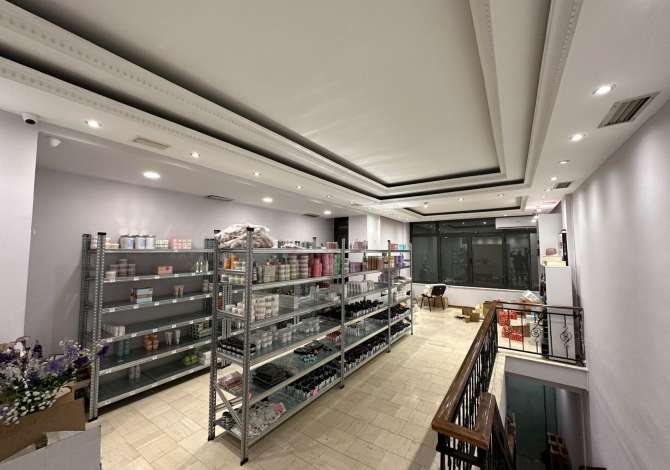 Ambient biznesi me qera 1+1 ne Tirane - 1,100 Euro