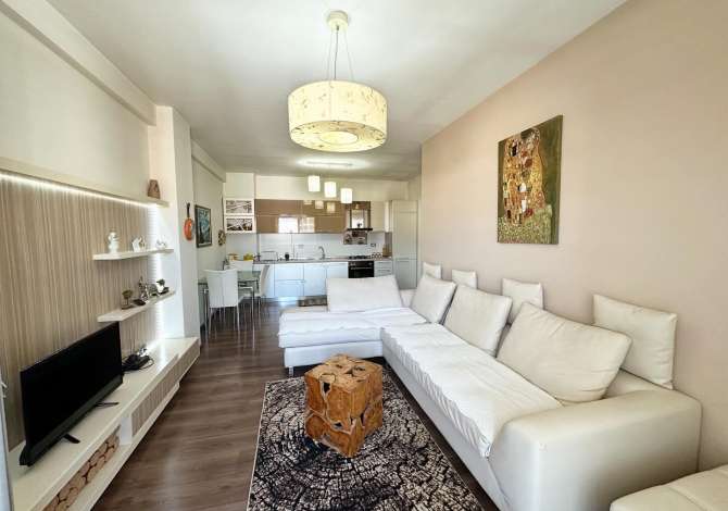 Shtepi ne shitje 2+1 ne Tirane - 133,000 Euro