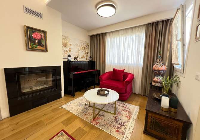 Shtepi ne shitje Apartament ne Tirane, 3+1, Mobilimi E mobiluar, Pagesa 299,000  Euro.