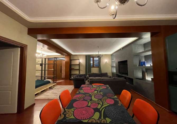 Ambient zyrash per qira tek Liqeni i Thate Rruga Peti