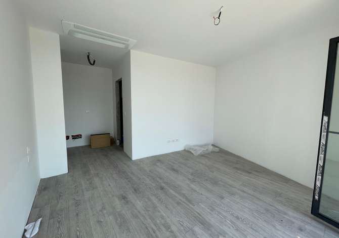 Shtepi me qera Apartament ne Tirane, 2+1, Mobilimi Bosh, pa mobiluar, Pagesa 1,100  Euro.