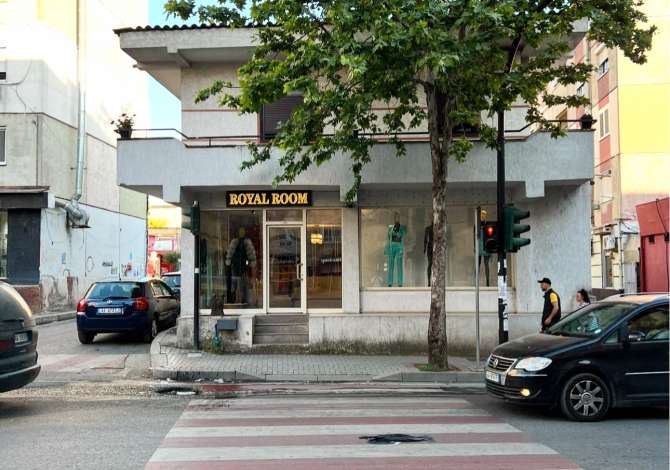 Shtepi me qera 2+1 ne Tirane - 700 Euro