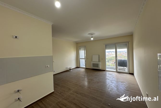Shtepi ne shitje 2+1 ne Tirane - 120,000 Euro