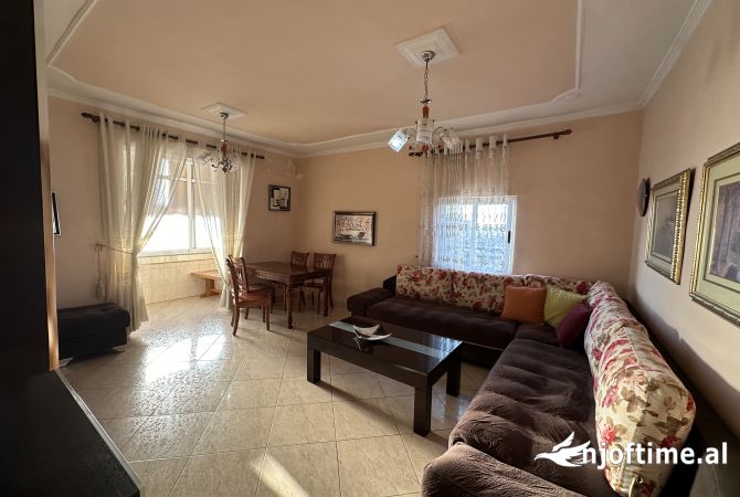 Shtepi me qera 1+1 ne Tirane - 480 Euro