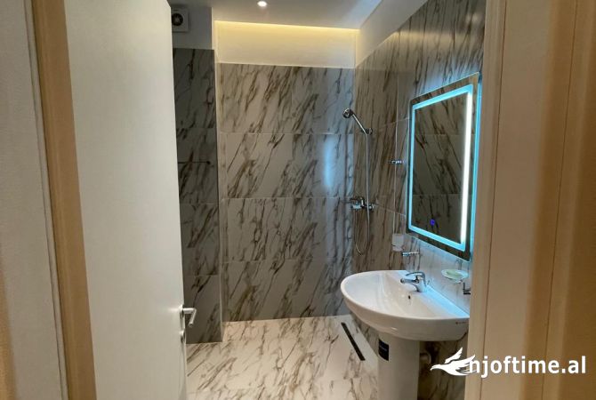 Shtepi me qera Apartament ne Tirane, 1+1, Mobilimi E mobiluar, Pagesa 600  Euro.