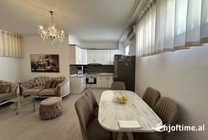 Shtepi ne shitje 2+1 ne Tirane - 110,000 Euro