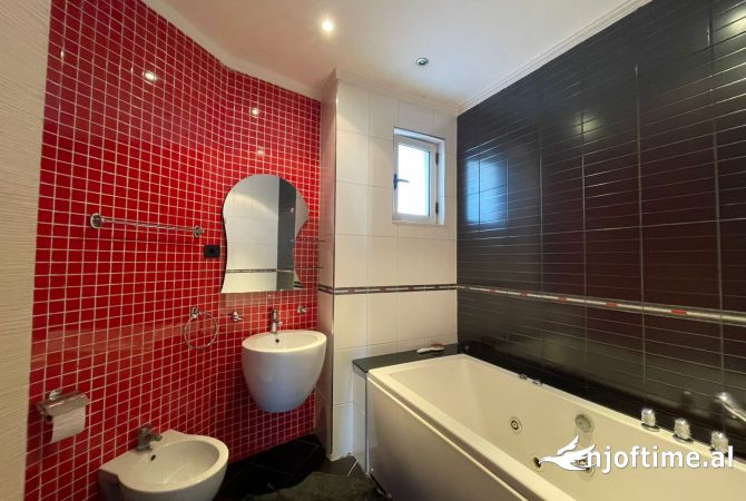 Shtepi me qera 1+1 ne Tirane - 550 Euro