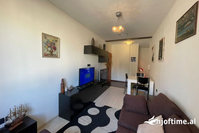 Shtepi me qera 1+1 ne Tirane - 550 Euro