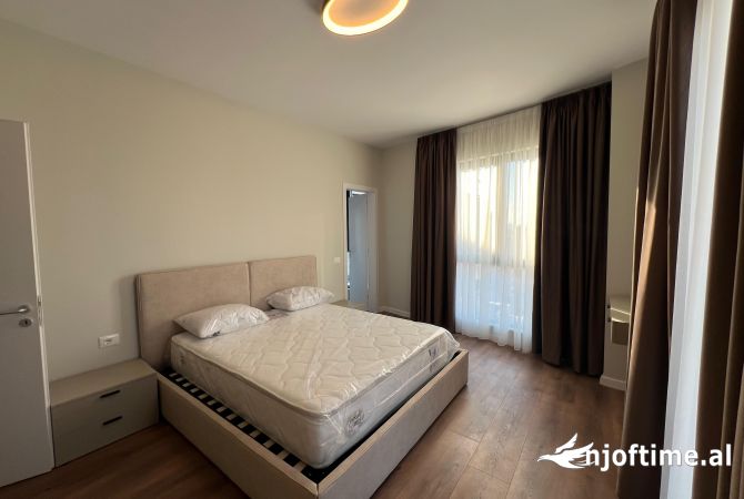 Shtepi me qera 2+1 ne Tirane - 1,000 Euro