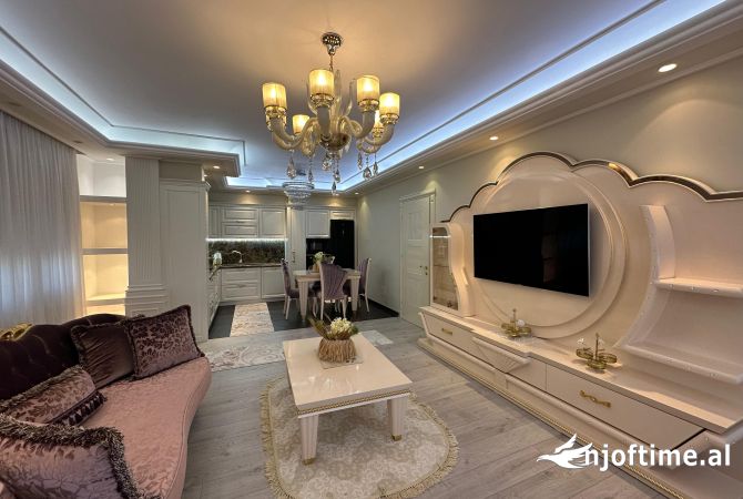 Shtepi ne shitje 3+1 ne Tirane - 265,000 Euro