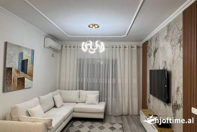 Shtepi ne shitje 2+1 ne Tirane - 140,000 Euro