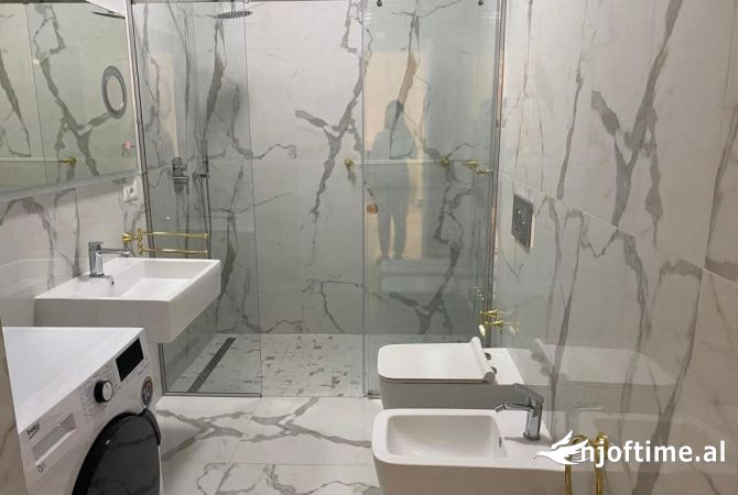 Shtepi me qera 1+1 ne Tirane - 1,000 Euro