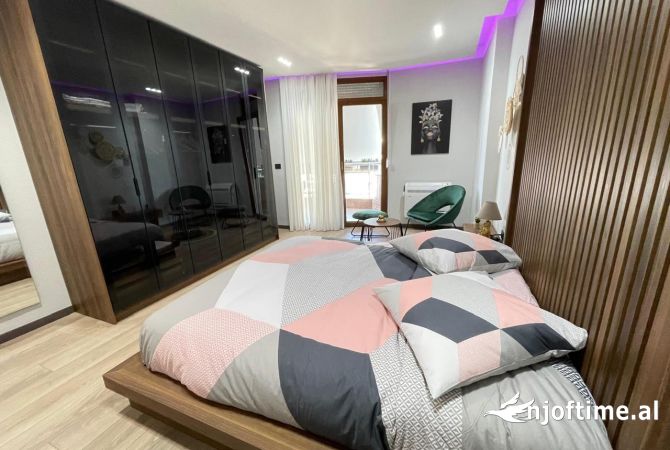 Shtepi me qera 1+1 ne Tirane - 1,000 Euro