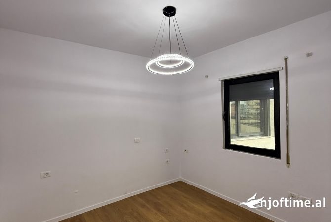 Shtepi ne shitje 2+1 ne Tirane - 189,000 Euro