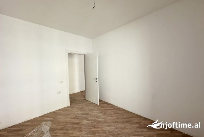 Shtepi ne shitje 2+1 ne Tirane - 93,000 Euro