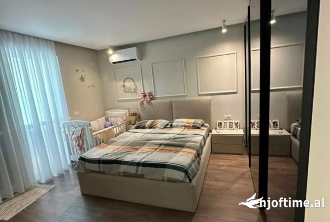 Shtepi ne shitje 2+1 ne Tirane - 185,000 Euro