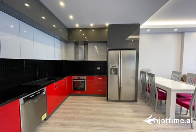 Shtepi me qera 2+1 ne Tirane - 600 Euro