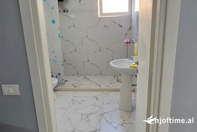 Shtepi ne shitje 2+1 ne Tirane - 193,000 Euro