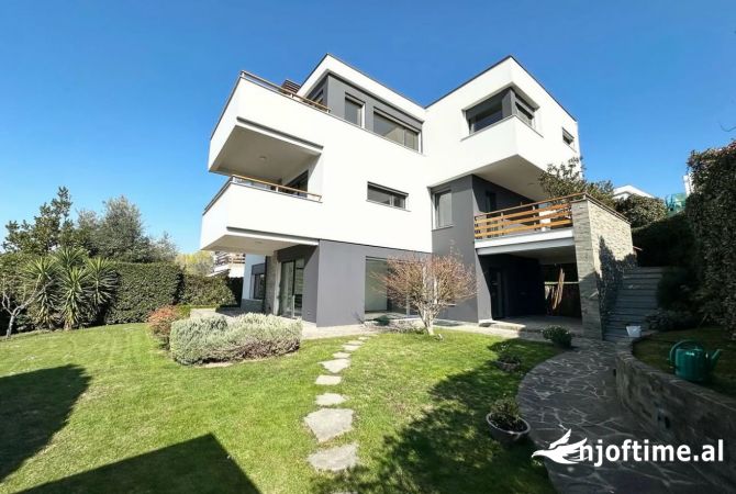 Shtepi me qera 5+1 ne Tirane - 4,000 Euro