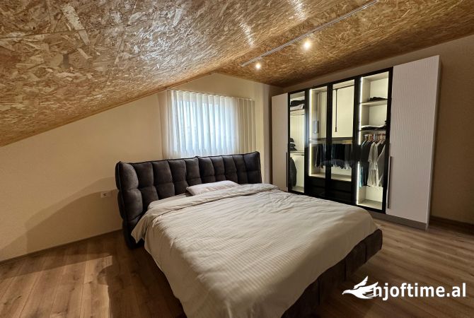Shtepi ne shitje 4+1 ne Tirane - 260,000 Euro