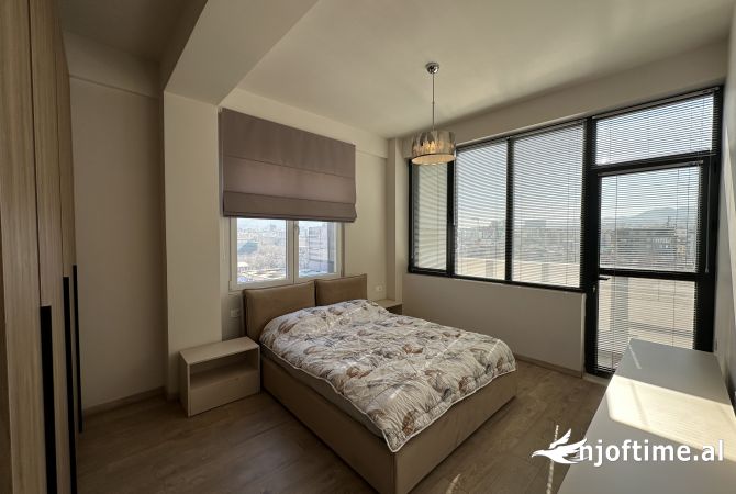 Shtepi me qera 2+1 ne Tirane - 1,200 Euro